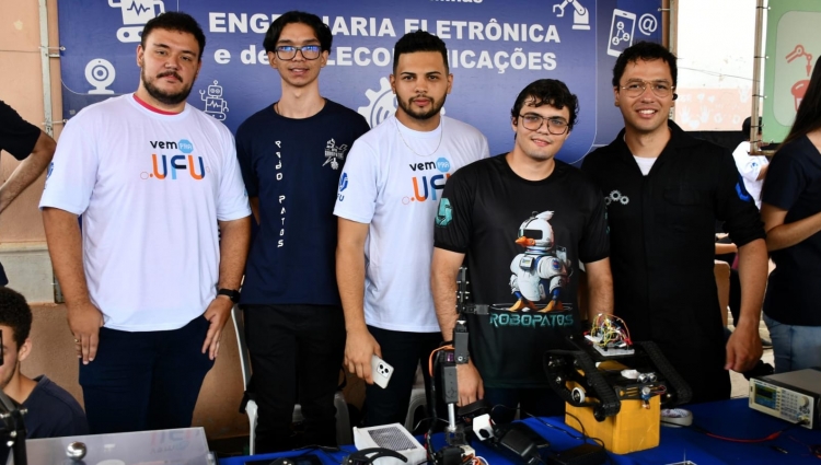 Apresentação do programa RoboPatos, durante a edição de 2024 do 'Vem Pra UFU'. (Foto: Milton Santos)